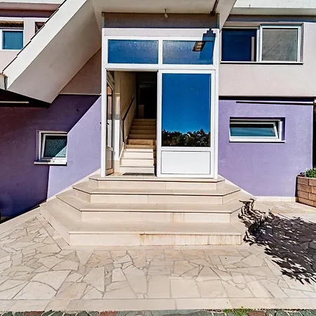 Stunning In With View Apartmán *